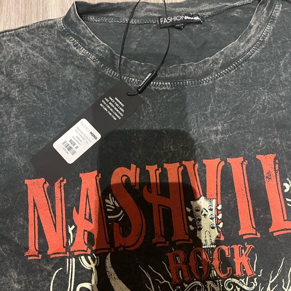 Fashionnova  Nashville Rock And Roll Washed Tee - Black Wash Size Small NWT - Picture 6 of 7